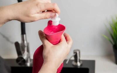 Wärmflasche richtig befüllen – Tipps und typische Fehler